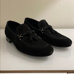 Men’s Louis Vuitton black suede tassel loafers